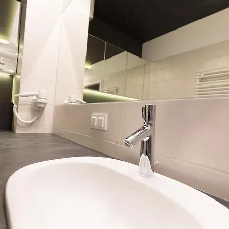 Apartlogy Aura2 78 - Experience Intelligent Living While Travelling Apartment Gdansk