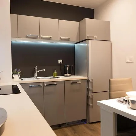 Apartment Apartlogy Aura2 78 - Experience Intelligent Living While Travelling *